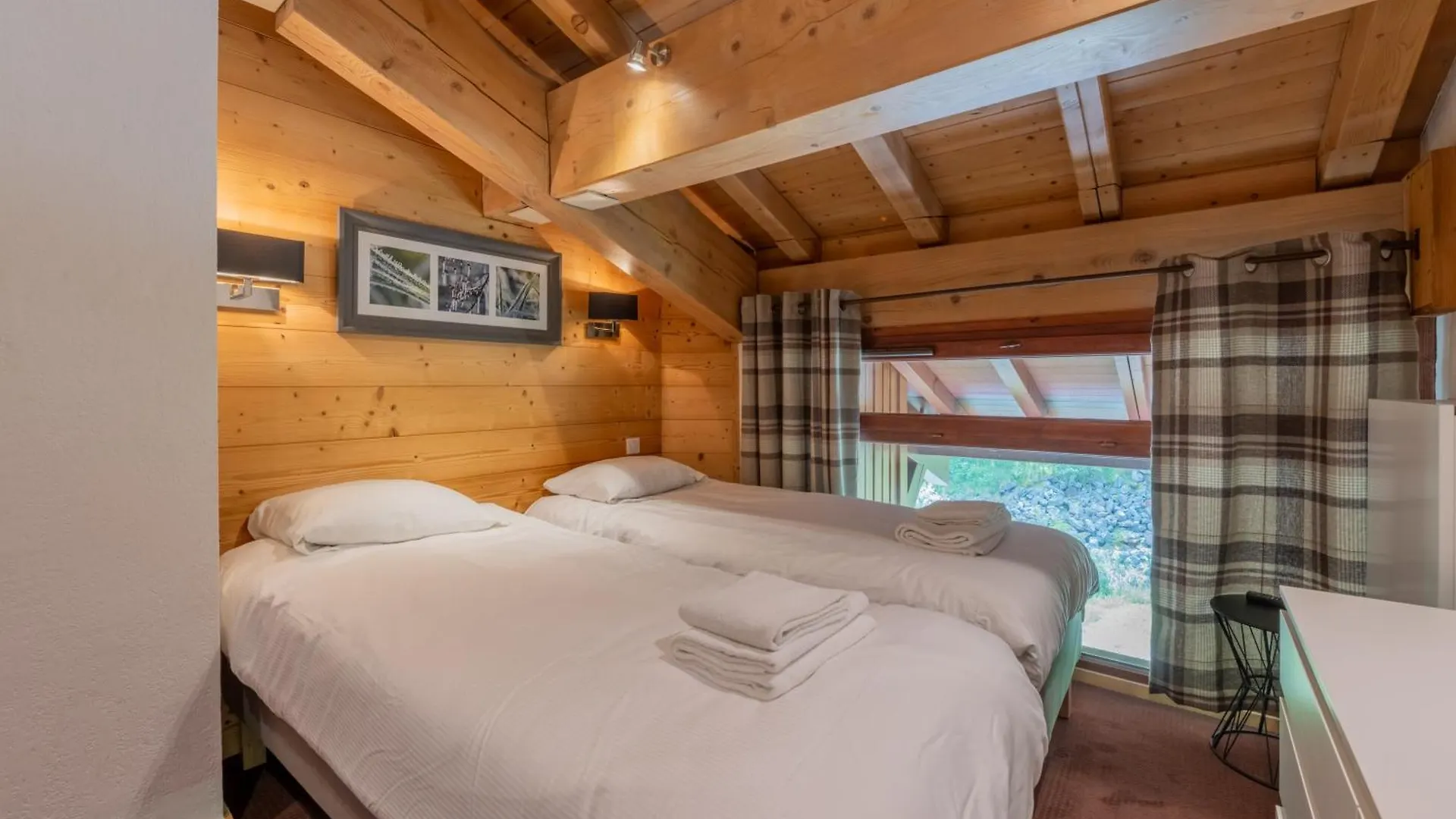 L'Ours Bleu B33 Ski -In Ski -Out - Happy Rentals 발로시네 아파트